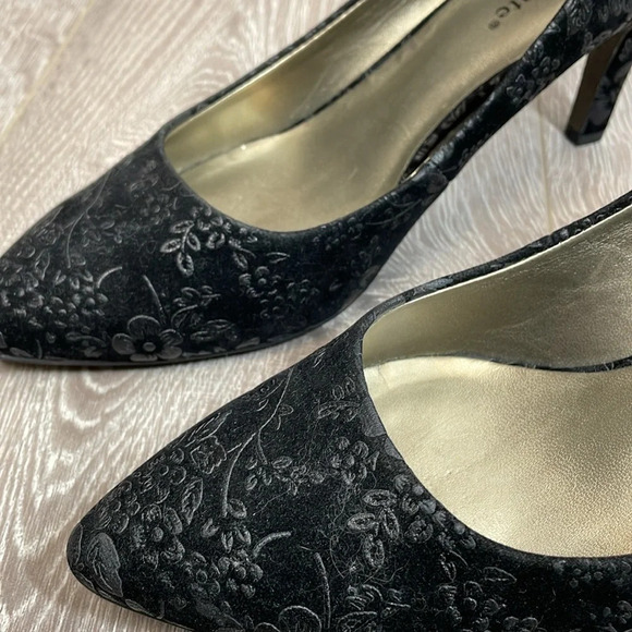 David Tate Opera Pump Heels Black Floral 9W - Picture 14 of 14